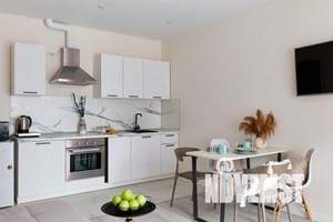 2-к квартира, посуточно, 60м2, 4/17 этаж