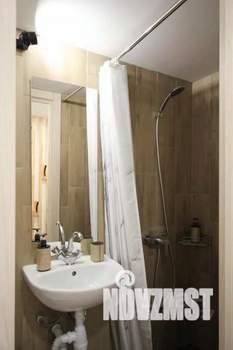 1-к квартира, посуточно, 14м2, 1/1 этаж