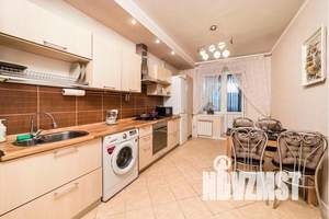 1-к квартира, посуточно, 44м2, 9/9 этаж