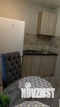 1-к квартира, посуточно, 37м2, 1/9 этаж