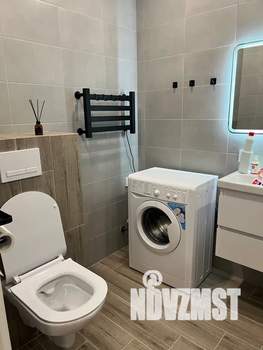 1-к квартира, посуточно, 33м2, 8/17 этаж