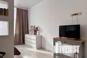 2-к квартира, посуточно, 64м2, 2/5 этаж