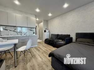 Студия квартира, посуточно, 30м2, 3/10 этаж