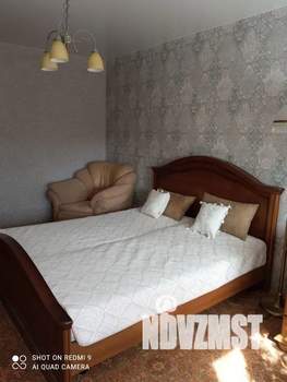 1-к квартира, посуточно, 50м2, 5/10 этаж