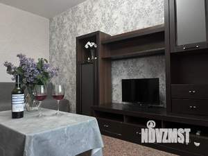 1-к квартира, посуточно, 36м2, 3/10 этаж