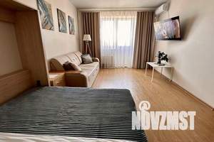 1-к квартира, посуточно, 40м2, 12/16 этаж