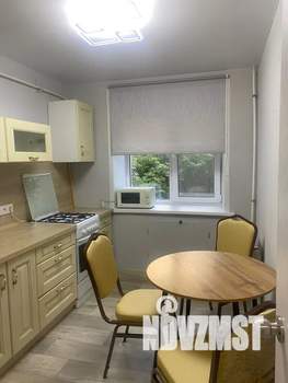 2-к квартира, посуточно, 50м2, 1/5 этаж