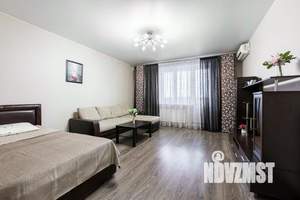 1-к квартира, посуточно, 47м2, 1/1 этаж