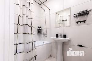 1-к квартира, посуточно, 35м2, 24/25 этаж