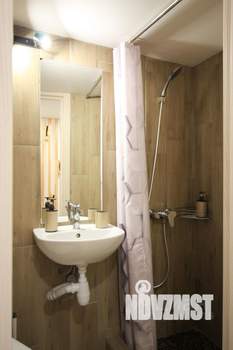 1-к квартира, посуточно, 14м2, 1/1 этаж