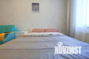 1-к квартира, посуточно, 40м2, 14/18 этаж