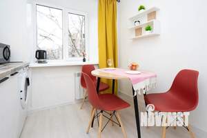 1-к квартира, посуточно, 32м2, 3/5 этаж