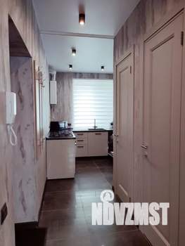1-к квартира, посуточно, 45м2, 3/6 этаж