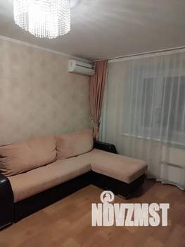 1-к квартира, посуточно, 38м2, 8/10 этаж