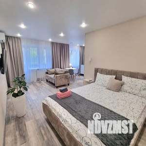 1-к квартира, посуточно, 35м2, 3/5 этаж