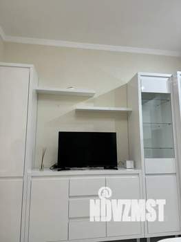 Студия квартира, посуточно, 35м2, 7/19 этаж