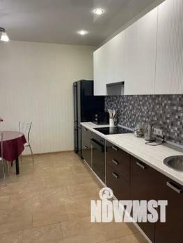 1-к квартира, посуточно, 49м2, 8/12 этаж