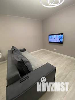 1-к квартира, посуточно, 48м2, 6/10 этаж