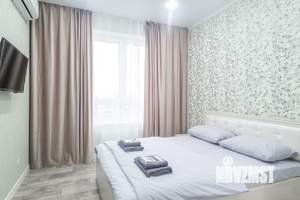 2-к квартира, посуточно, 40м2, 11/20 этаж