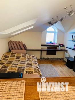 Студия квартира, посуточно, 40м2, 4/4 этаж