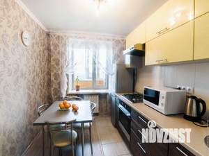 1-к квартира, посуточно, 38м2, 1/1 этаж