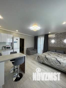 1-к квартира, посуточно, 35м2, 15/19 этаж