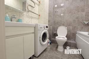 1-к квартира, посуточно, 40м2, 6/9 этаж