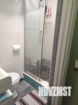 Студия квартира, посуточно, 17м2, 1/10 этаж