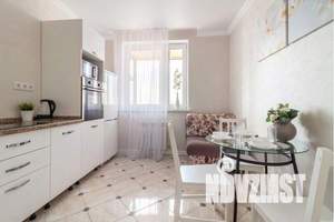 1-к квартира, посуточно, 50м2, 11/24 этаж