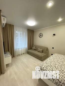 Студия квартира, посуточно, 33м2, 5/10 этаж