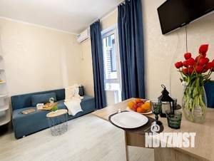 Студия квартира, посуточно, 30м2, 17/18 этаж