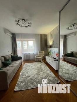 1-к квартира, посуточно, 70м2, 1/1 этаж