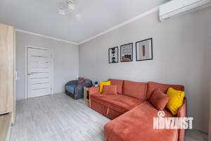 2-к квартира, посуточно, 61м2, 15/18 этаж