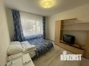 1-к квартира, посуточно, 17м2, 1/10 этаж
