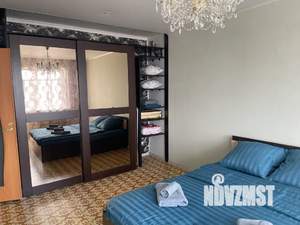 1-к квартира, посуточно, 37м2, 9/9 этаж