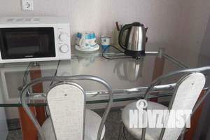 2-к квартира, посуточно, 60м2, 8/17 этаж