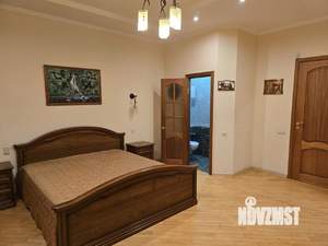 2-к квартира, посуточно, 105м2, 2/5 этаж