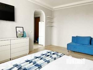 1-к квартира, посуточно, 37м2, 1/1 этаж