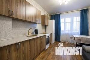 1-к квартира, посуточно, 42м2, 9/10 этаж