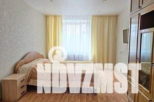 1-к квартира, посуточно, 38м2, 5/10 этаж