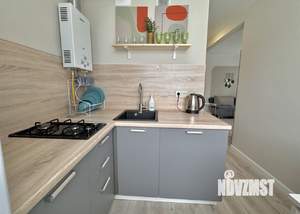 1-к квартира, посуточно, 32м2, 3/5 этаж