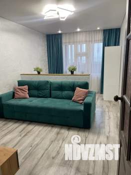 1-к квартира, посуточно, 42м2, 7/12 этаж