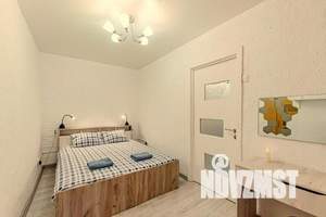 2-к квартира, посуточно, 48м2, 1/5 этаж