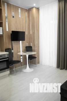 1-к квартира, посуточно, 39м2, 2/5 этаж