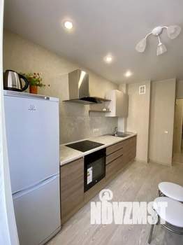 1-к квартира, посуточно, 45м2, 4/10 этаж