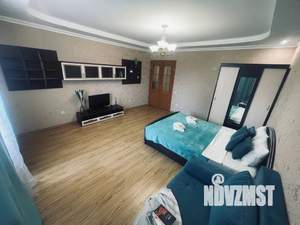 2-к квартира, посуточно, 86м2, 8/8 этаж