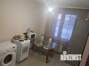 1-к квартира, посуточно, 60м2, 1/1 этаж