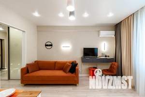 1-к квартира, посуточно, 32м2, 7/19 этаж