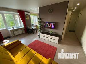 2-к квартира, посуточно, 45м2, 5/5 этаж