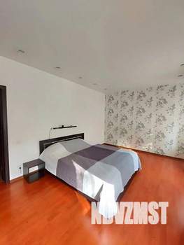 2-к квартира, посуточно, 62м2, 1/1 этаж